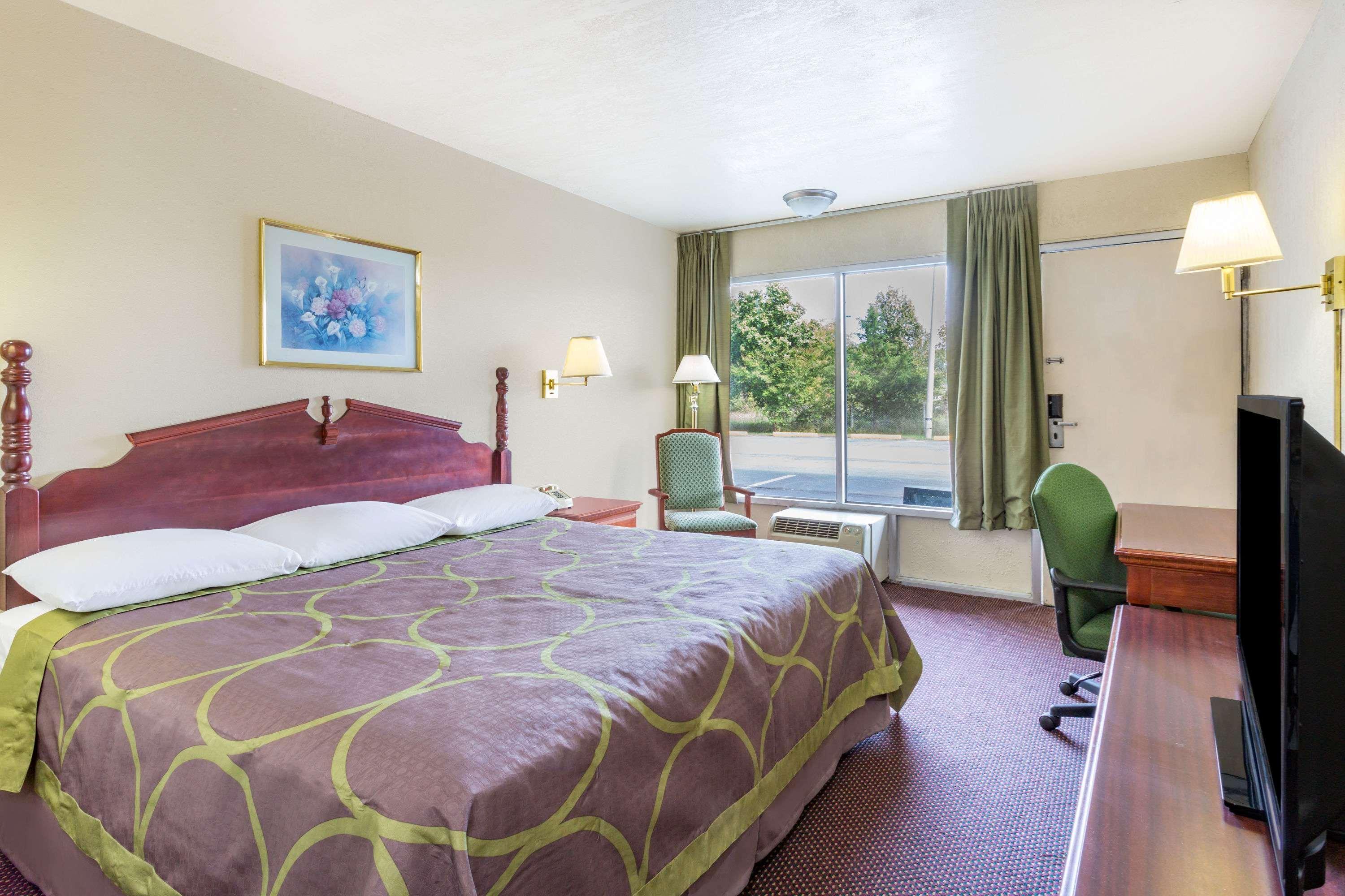 Super 8 Hotel Ashland Buitenkant foto
